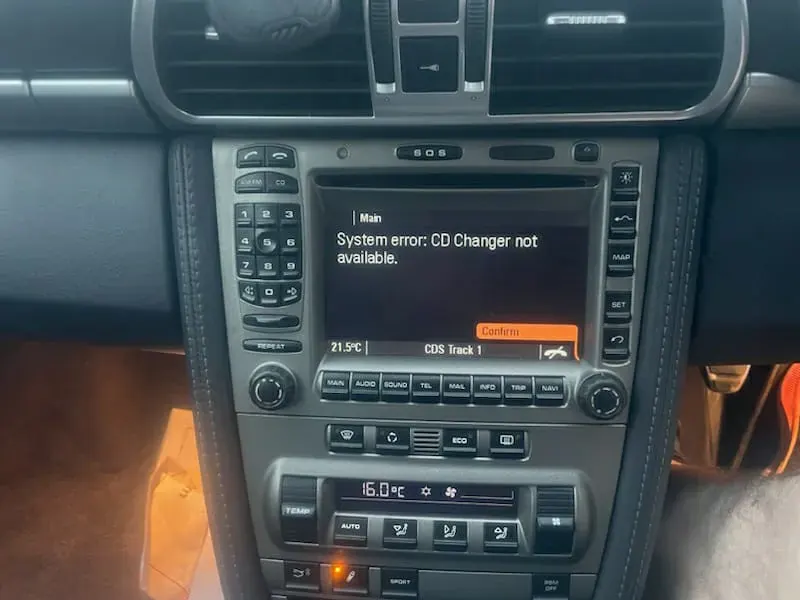 Car Stereo Upgrade — Porsche Carrera 911 997 (2006) — before, factory system