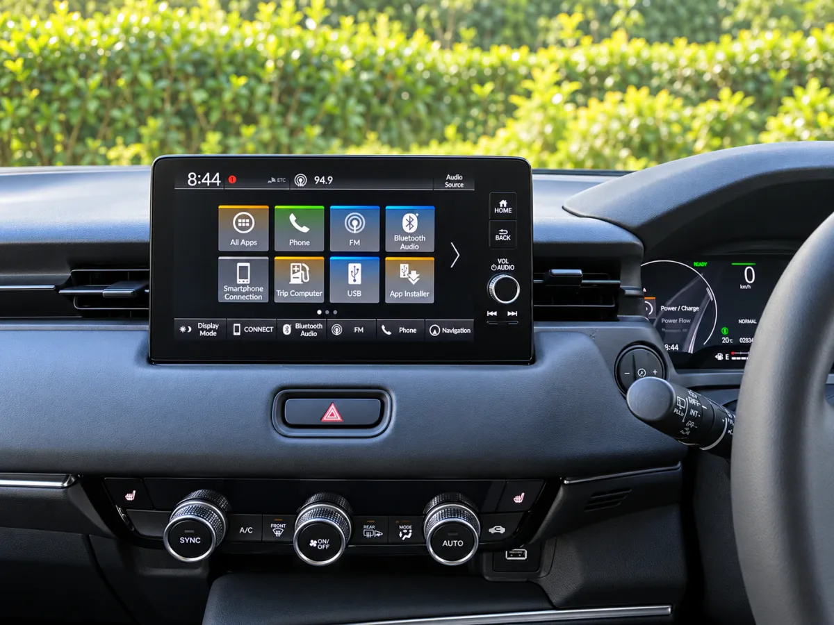 Honda Vezel RV3 2021+ Radio Conversion