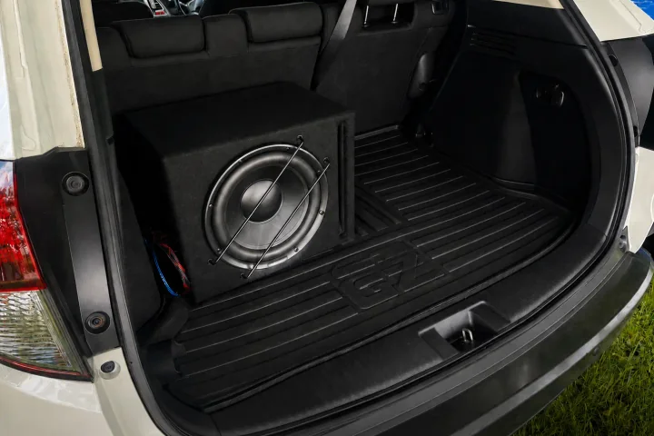 Custom subwoofer and amplifier build finished in a car boot in Dublin