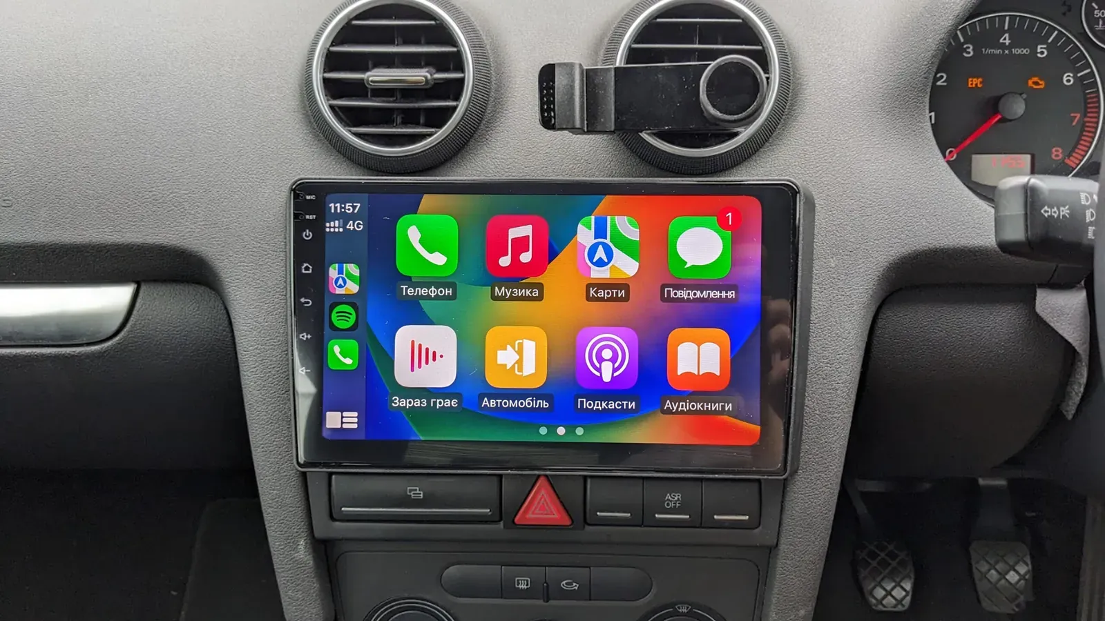 Audi A3 Apple CarPlay & Android Auto Radio