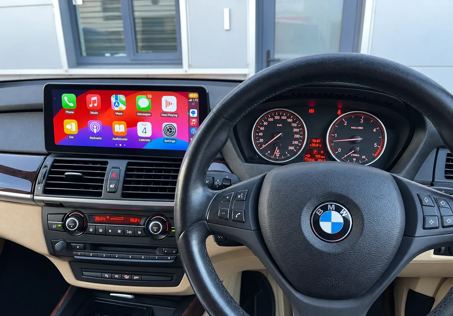 Wireless Apple CarPlay Retrofit — BMW X5