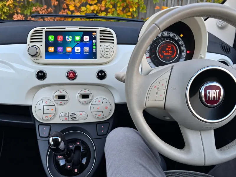 Apple CarPlay & Android Auto — Fiat 500 — photo 3
