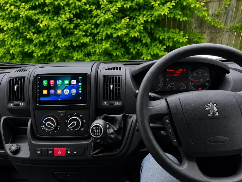 Wireless Apple CarPlay Retrofit — Fiat Ducato — photo 2