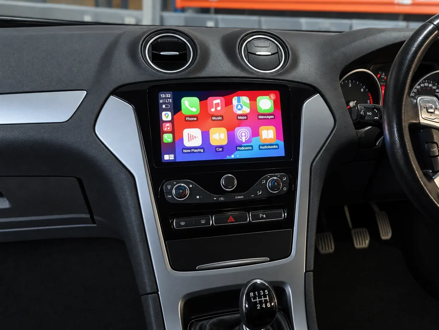 Apple CarPlay & Android Auto Upgrade — Ford Mondeo