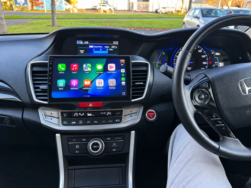 Honda Accord — Apple CarPlay & Android Auto — photo 1