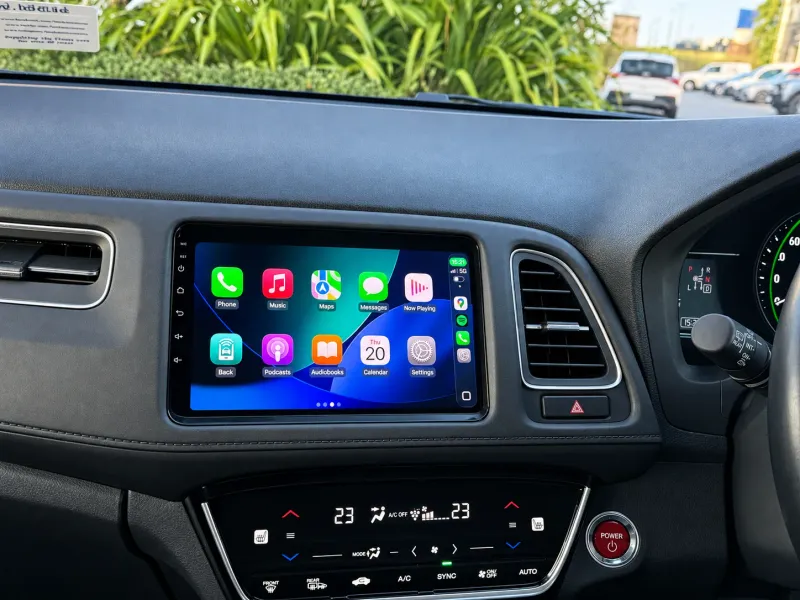 Honda Vezel — Apple CarPlay & Android Auto — photo 1