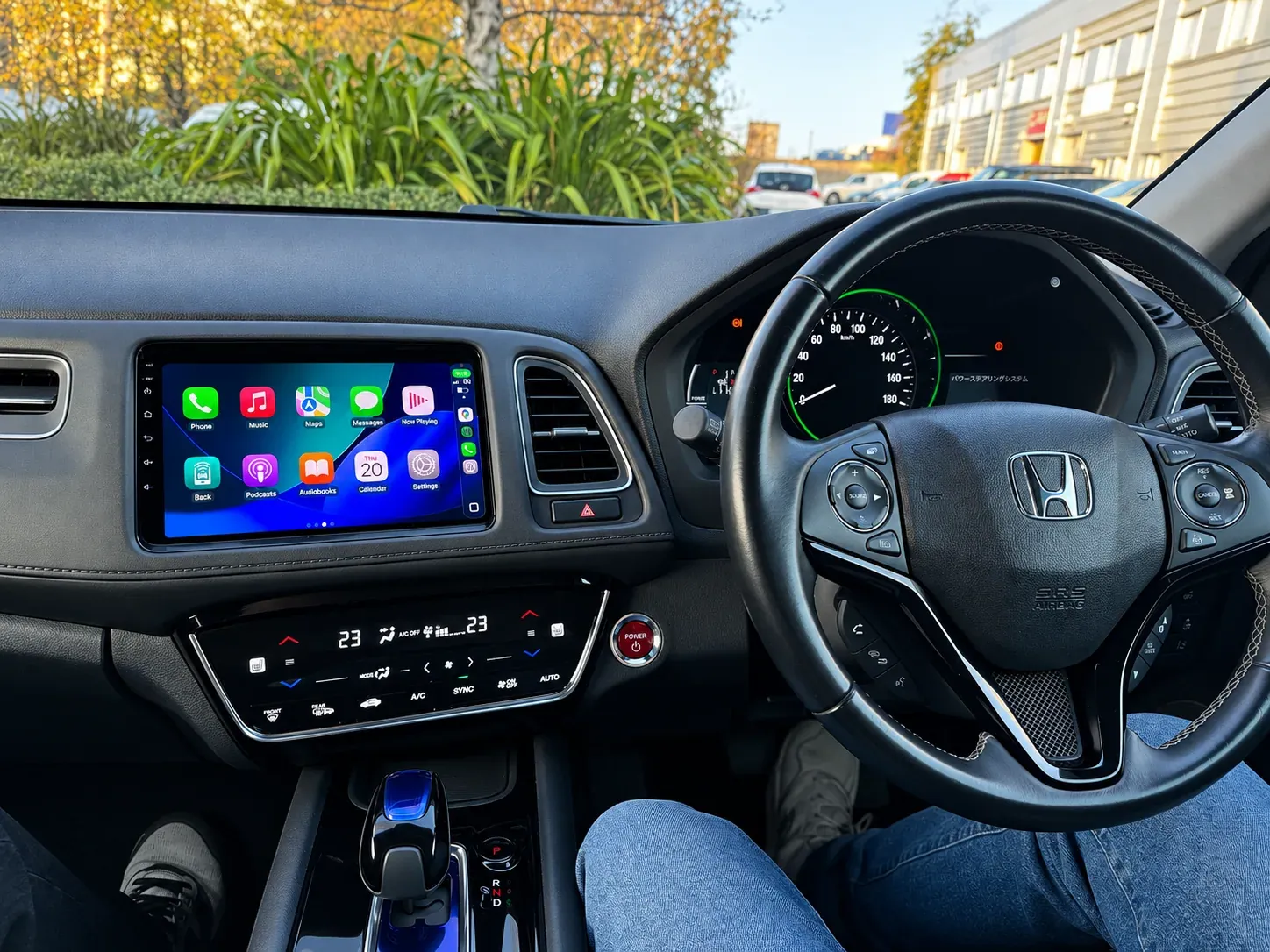 Honda Vezel — Apple CarPlay & Android Auto