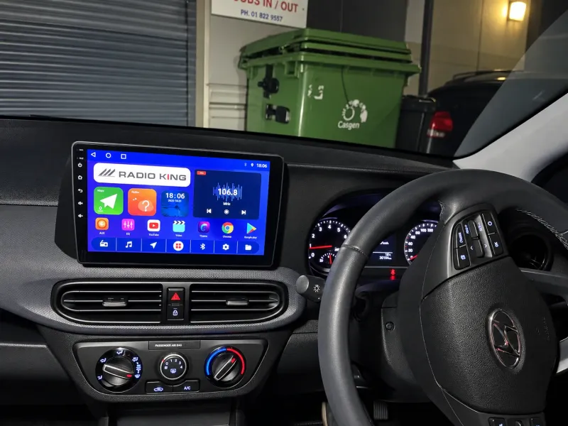Apple CarPlay & Android Auto — Hyundai i10