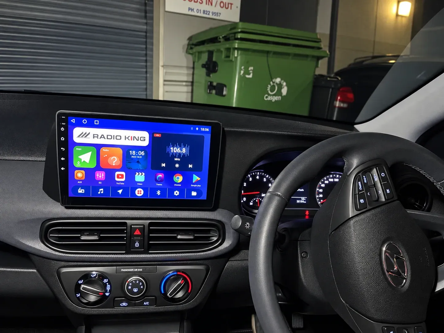 Apple CarPlay & Android Auto — Hyundai i10
