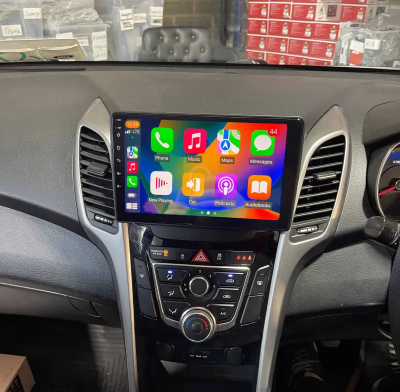Hyundai i30 Apple CarPlay & Android Auto Radio