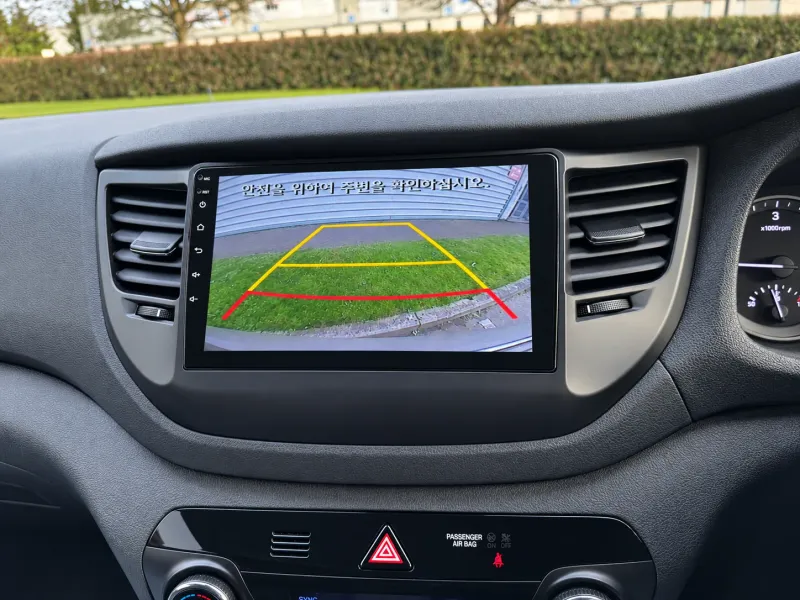 Apple CarPlay & Android Auto — Hyundai Tucson — photo 3
