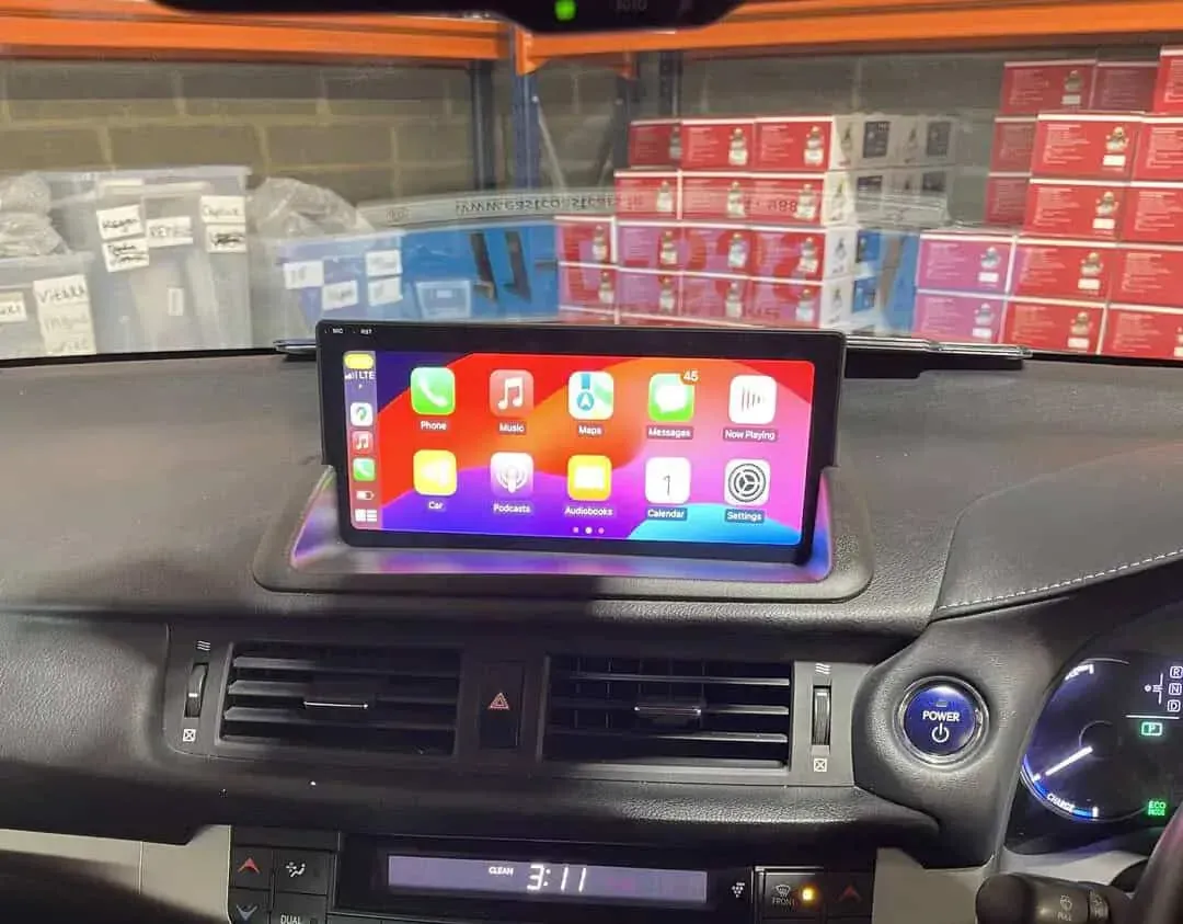 Lexus CT200h Apple CarPlay & Android Auto Radio