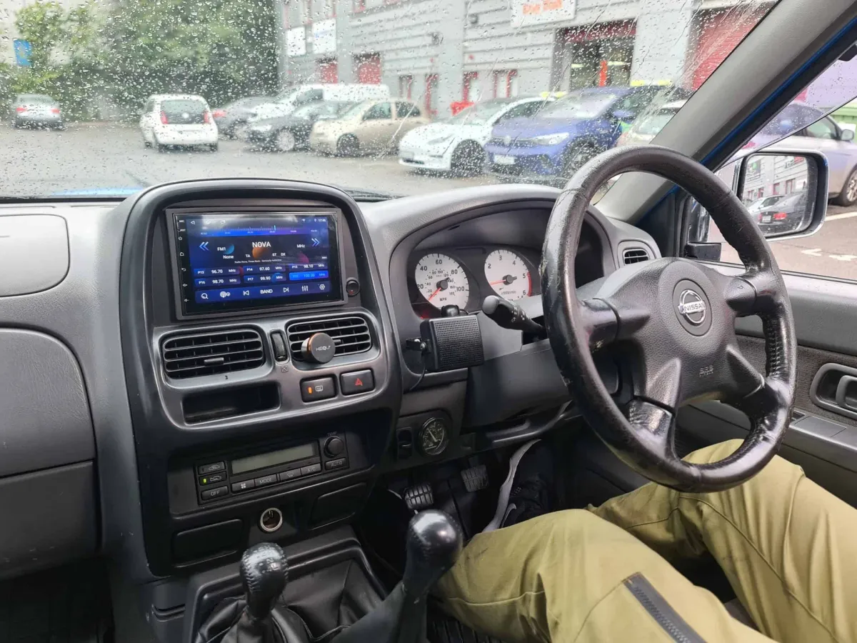 Wireless Apple CarPlay Retrofit — Nissan D22