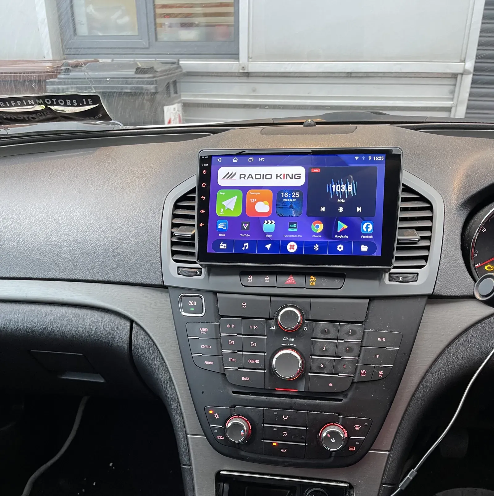 Opel Insignia Apple CarPlay & Android Auto Radio