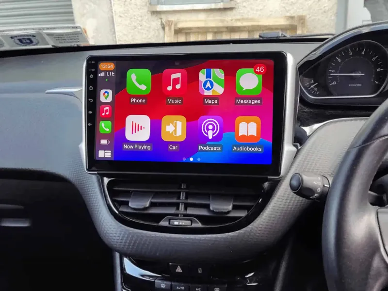Peugeot 208 Apple CarPlay & Android Auto Radio