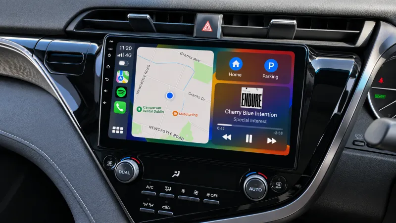 Apple CarPlay & Android Auto — Toyota Camry — photo 5
