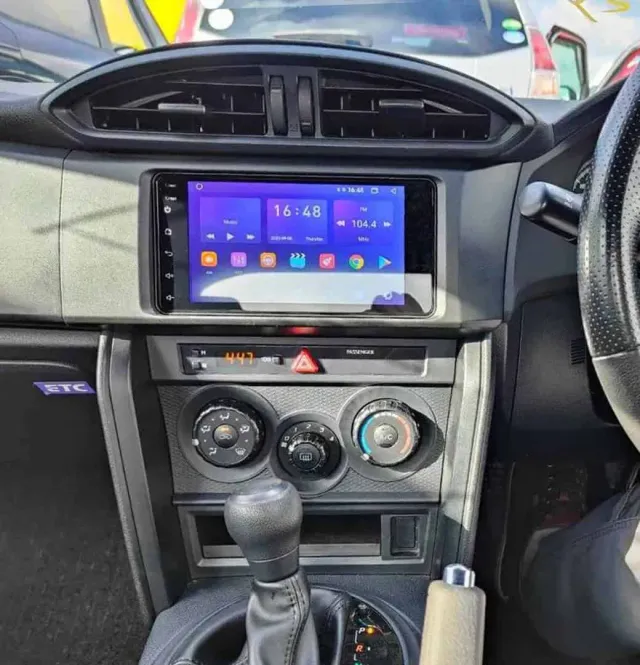 Toyota GT86 Apple CarPlay & Android Auto Radio