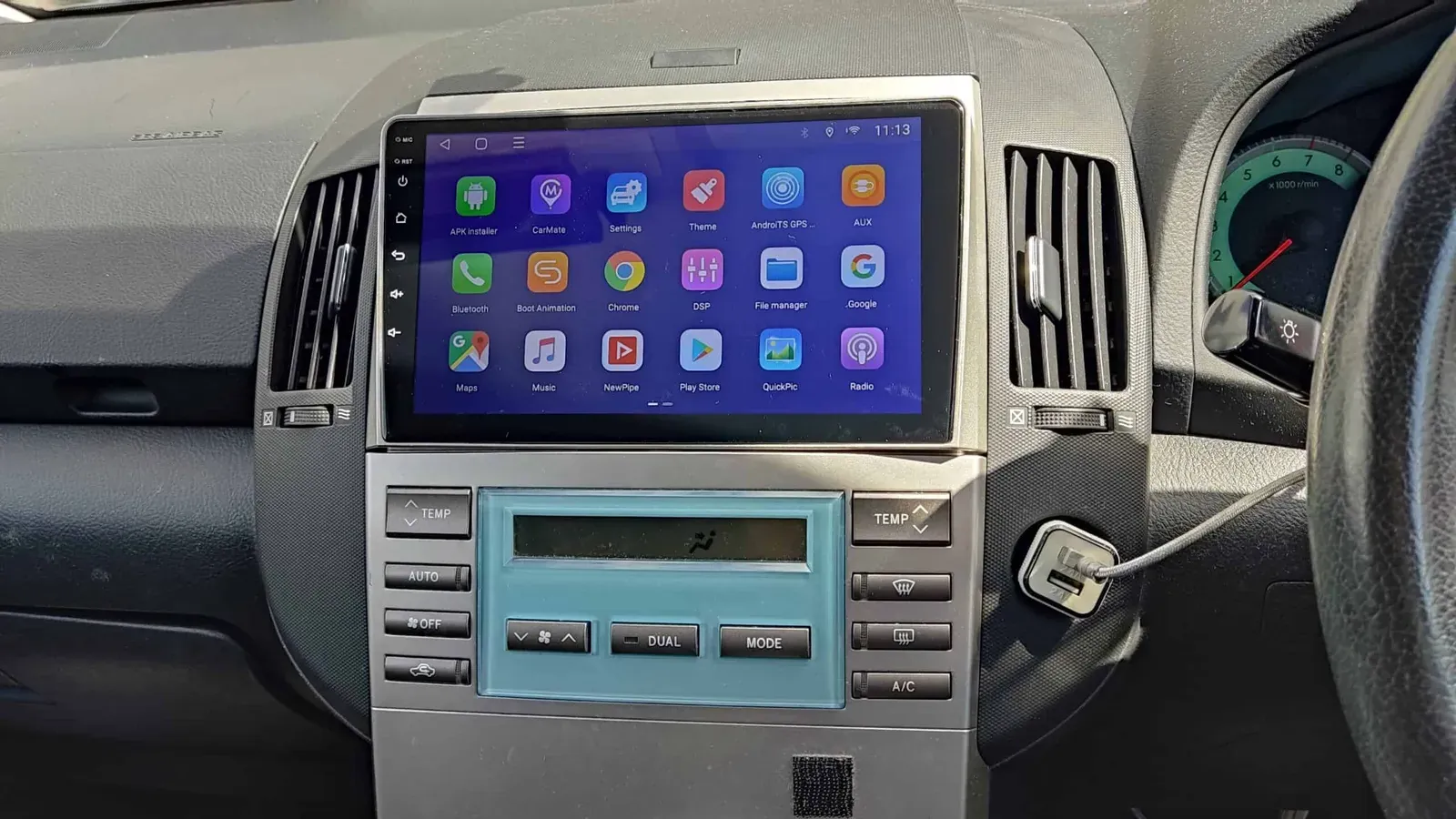 Toyota Verso Apple CarPlay & Android Auto Radio
