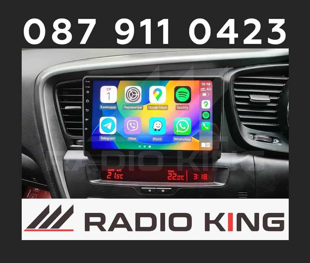 Android car radio with CarPlay system and touchscreen display for enhanced in-car entertainment.