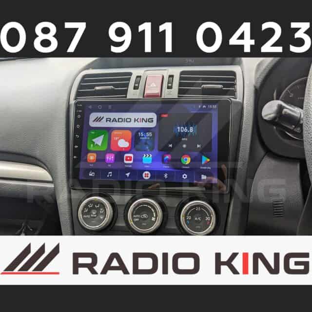 Radio King Ireland Android Car Radio with CarPlay system installed in vehicle dashboard, showcasing modern multimedia features.